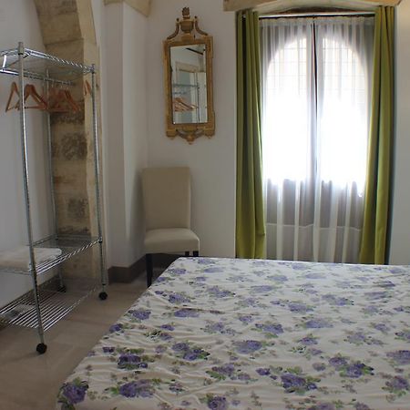 Bed and Breakfast Antica Galateo Лечче Экстерьер фото